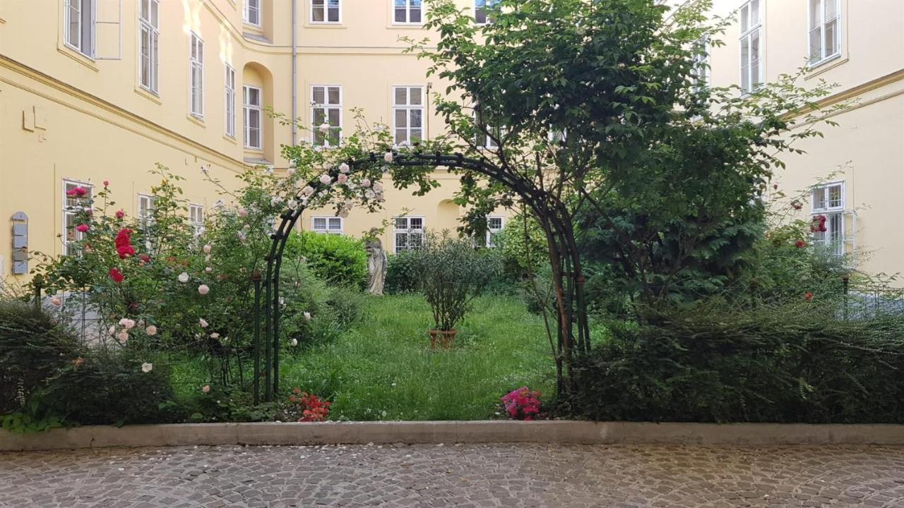 Center Gold Apartment Budapeşte Dış mekan fotoğraf